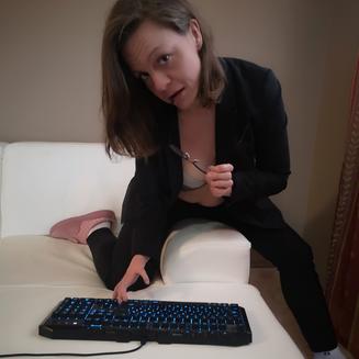 Profilbild von HotLena1984